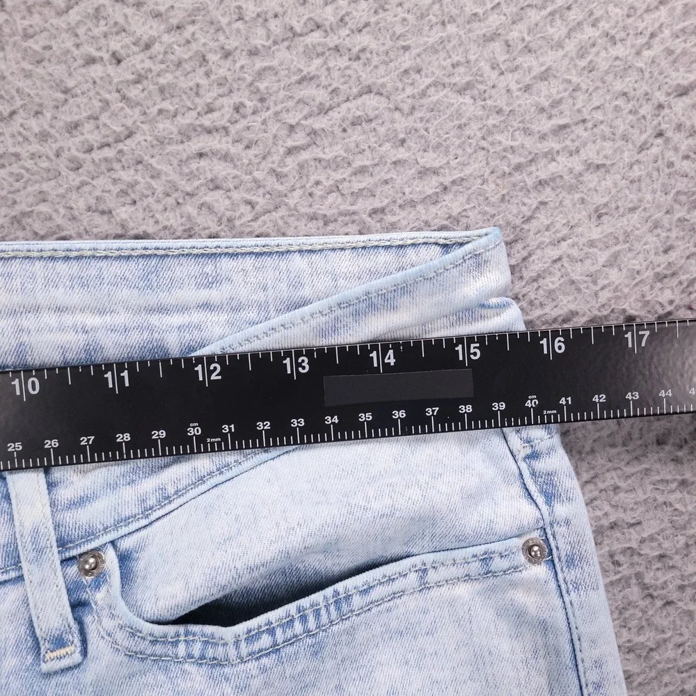 LEVIS 711 Jeans Size 30 Skinny Mid Rise Light Acid Wash Stretch Denim - Picture 10 of 14